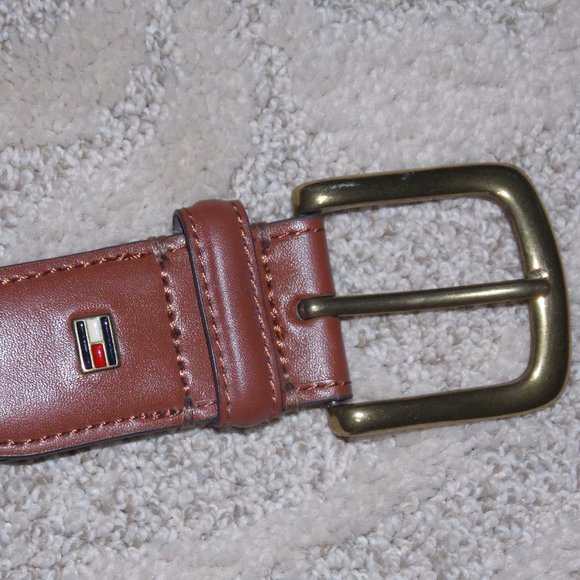 🔥2 for $10🔥 Tommy Hilfiger Brown Belt Size 44 - Picture 1 of 7